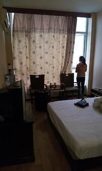 Chengdu Thanks Giving Hotel Shuangliu Bagian luar foto